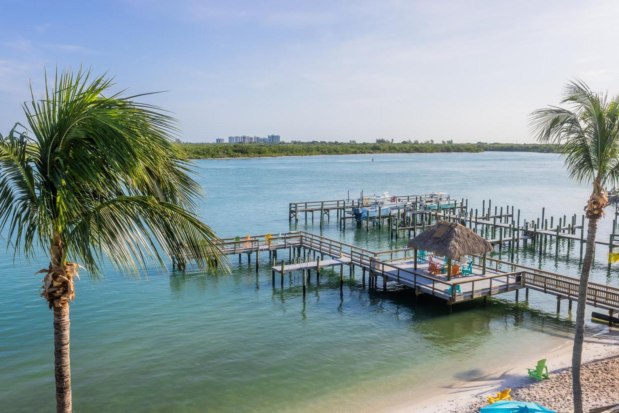Hutchinson Island Hotel Fort Pierce Exterior photo